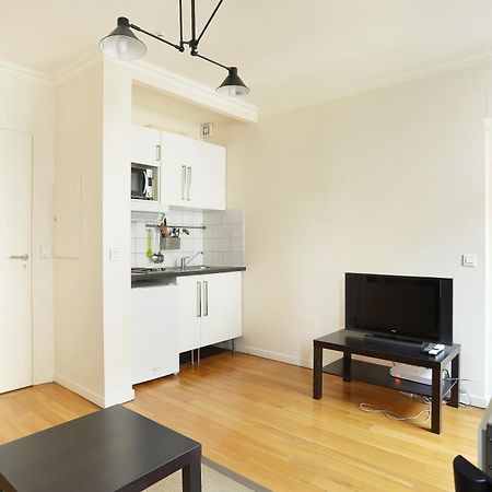 Pick A Flat'S Apartments In Batignolles - Rue Biot Parigi Esterno foto