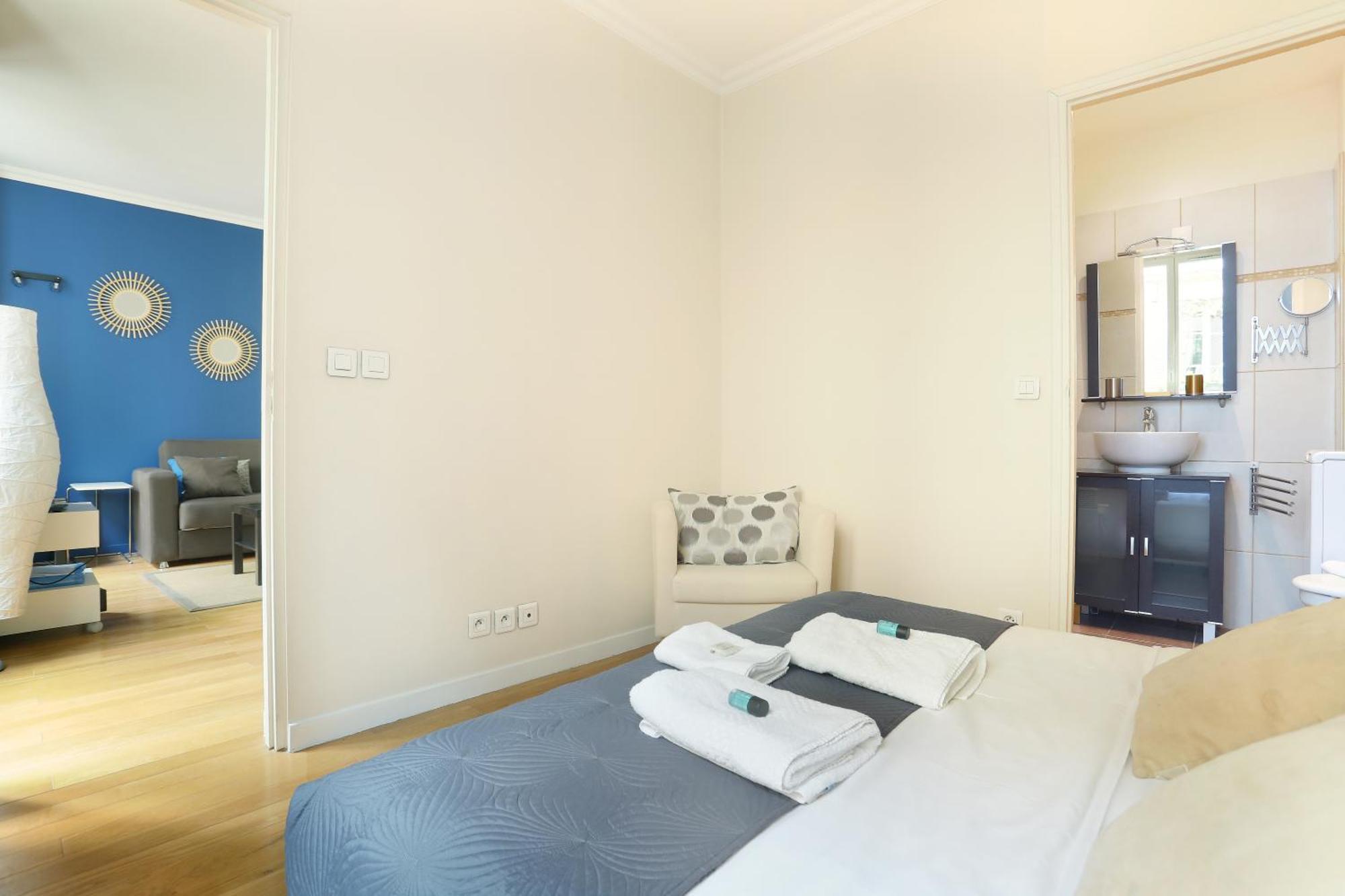 Pick A Flat'S Apartments In Batignolles - Rue Biot Parigi Esterno foto