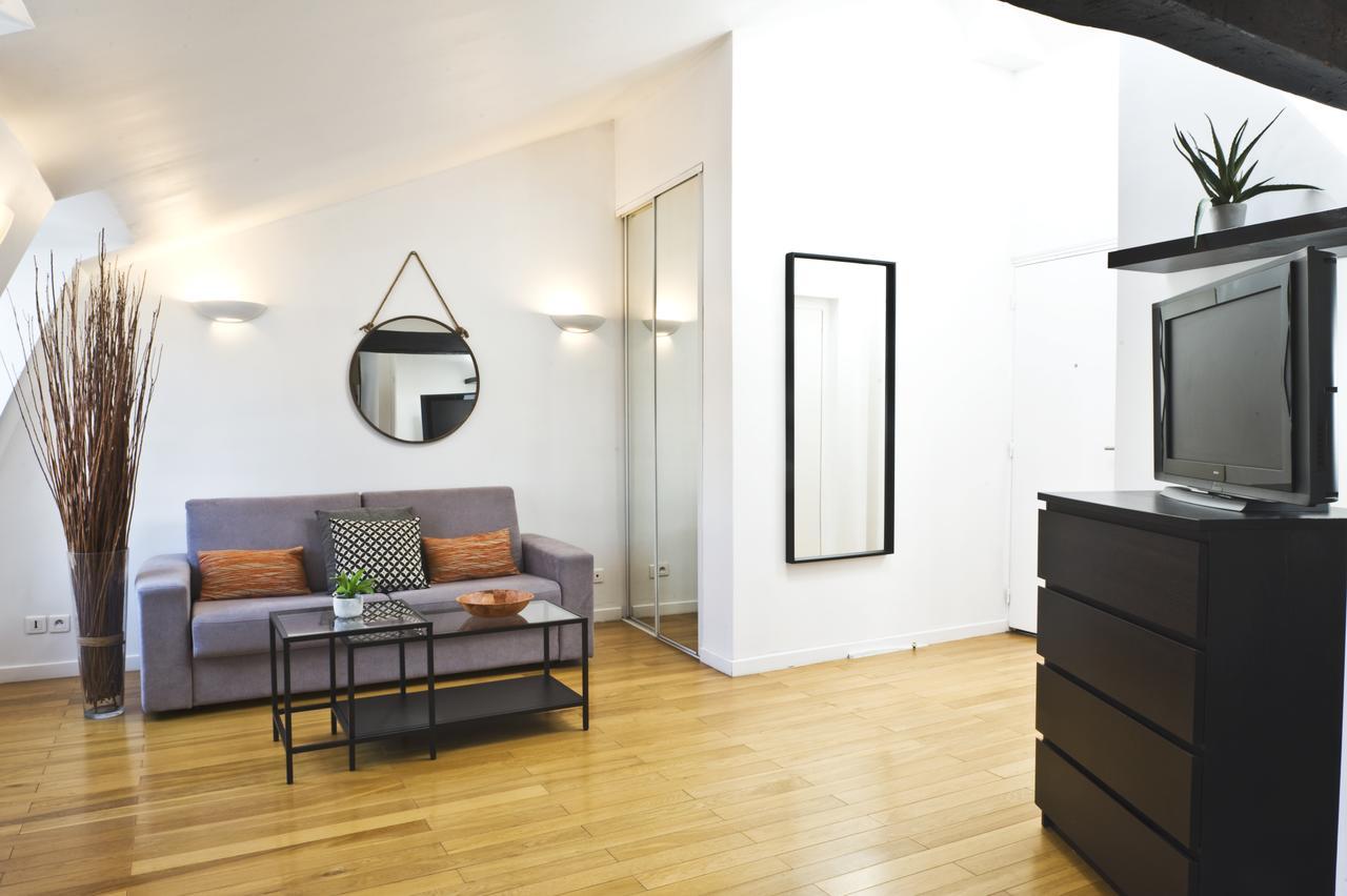 Pick A Flat'S Apartments In Batignolles - Rue Biot Parigi Esterno foto