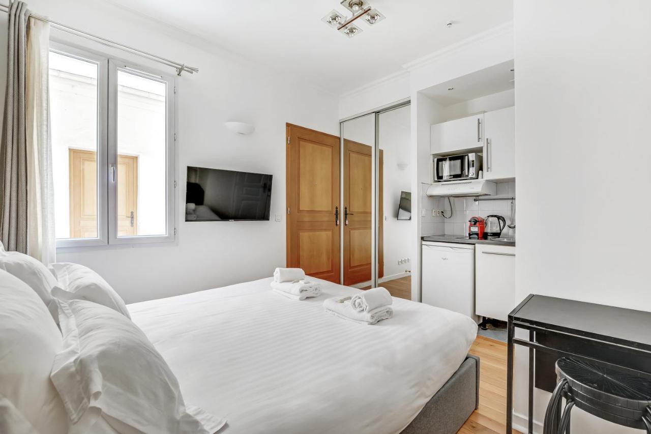Pick A Flat'S Apartments In Batignolles - Rue Biot Parigi Esterno foto